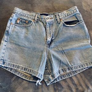 Vintage guess high waisted shorts